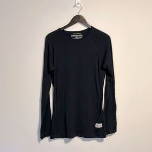Artilect Systems Men’s base layer. 85% merino.  Black, size M